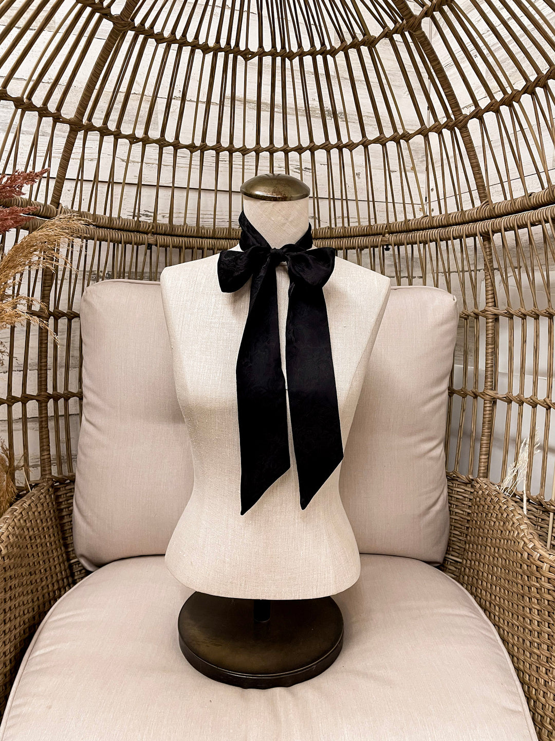 Wyoming Traders | Jacquard Print Silk Twilly Scarf in Black