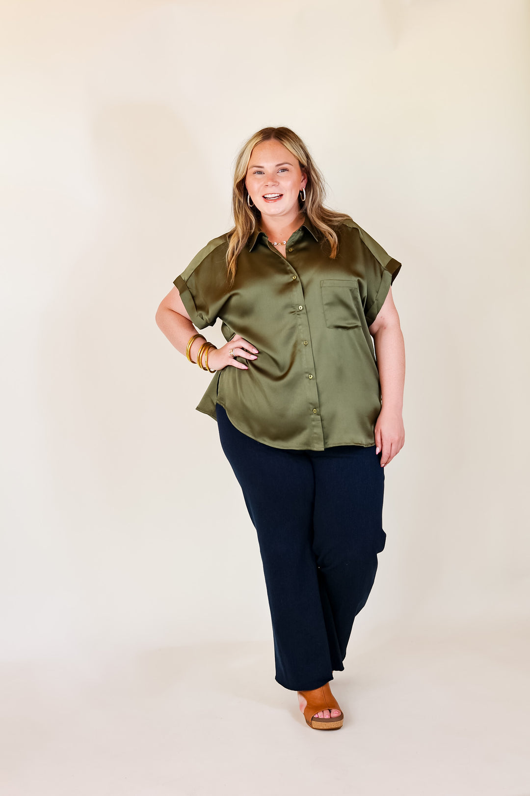 Free To Be Fab Button Up Short Sleeve Top in Olive Green - Giddy Up Glamour Boutique