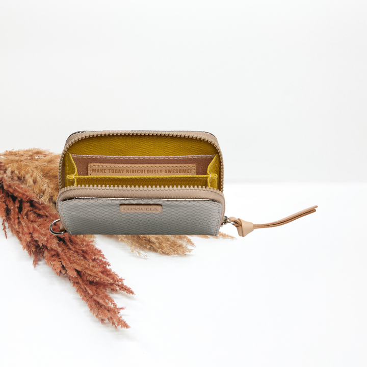 Consuela | Kyle Zippy Wallet