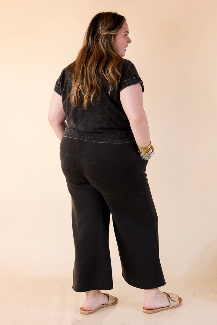 Cozy Girl Cropped Acid Washed Drawstring Pant in Black