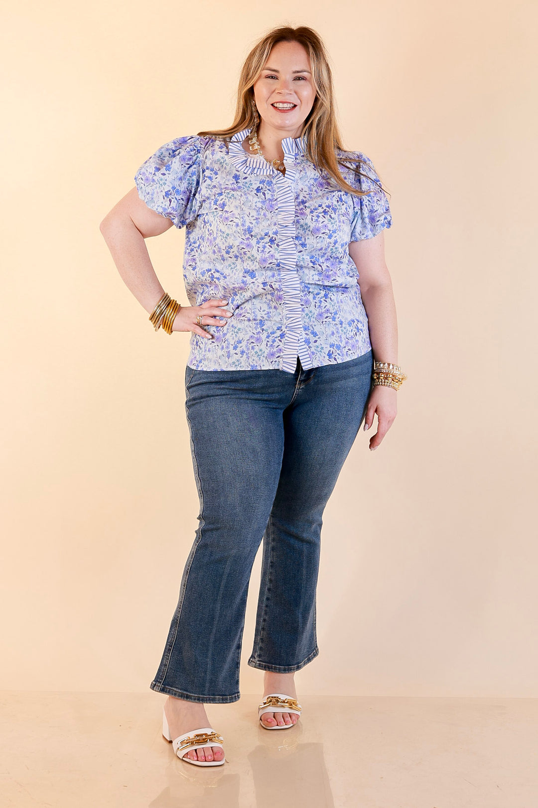 Bloom with Grace Short Puff Sleeve Ruffle Trim Button Front Floral Peplum Top in Blue