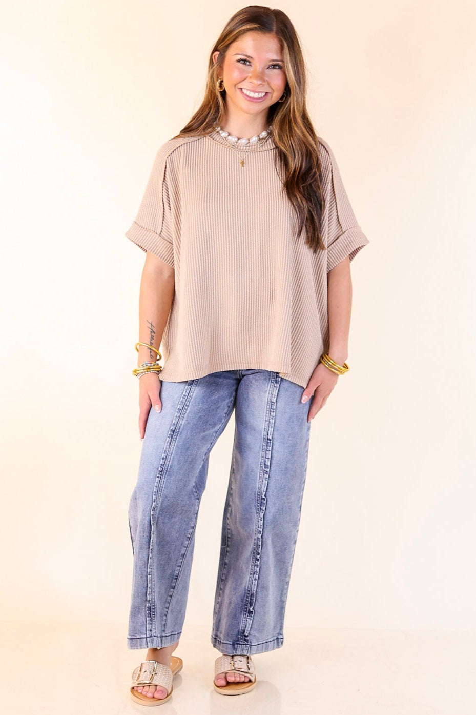 Daily Perfection Scoop Neck Short Sleeve Ribbed Top in Mocha Brown