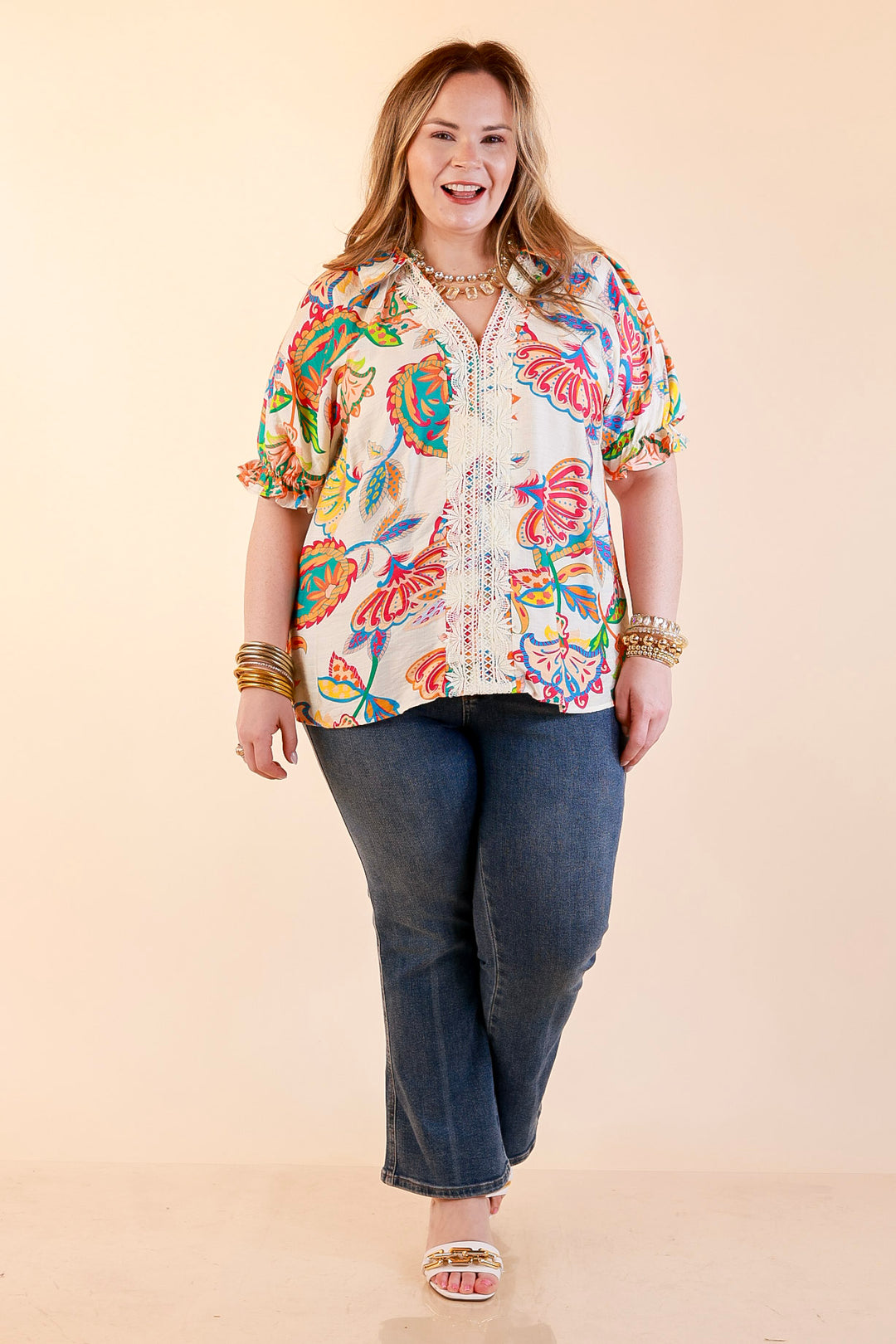 Bold Escape Floral Print Lace Front Top with Collar and Puff Sleeves in Cream Mix