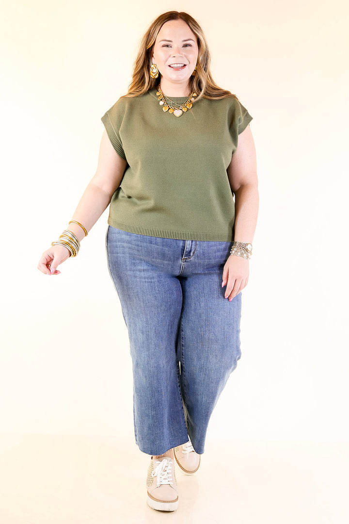 Effortlessly Yours Short Sleeve Crew Neck Sweater in Light Olive Green