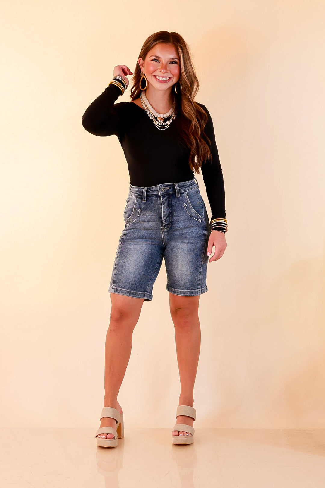 L&amp;B | Meet Me in Cheyenne Bermuda Denim Shorts in Medium Stone Wash
