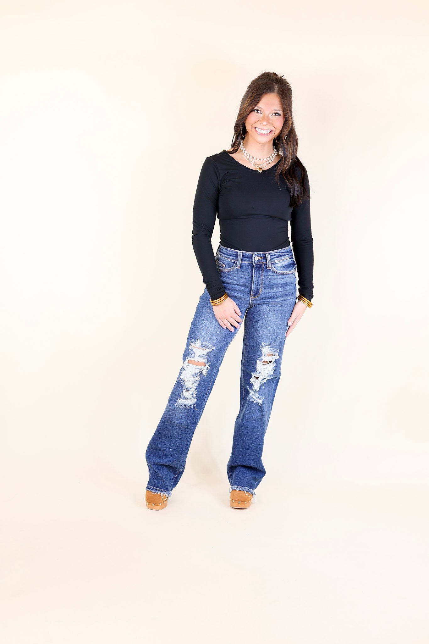 Judy Blue | Rugged Charm Mid Rise Distressed Dad Jean in Medium Wash