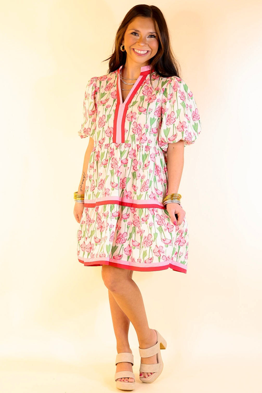 LAST CHANCE SIZE LARGE | Naturally Chic Floral Print Dress with Short Balloon Sleeves in Off White