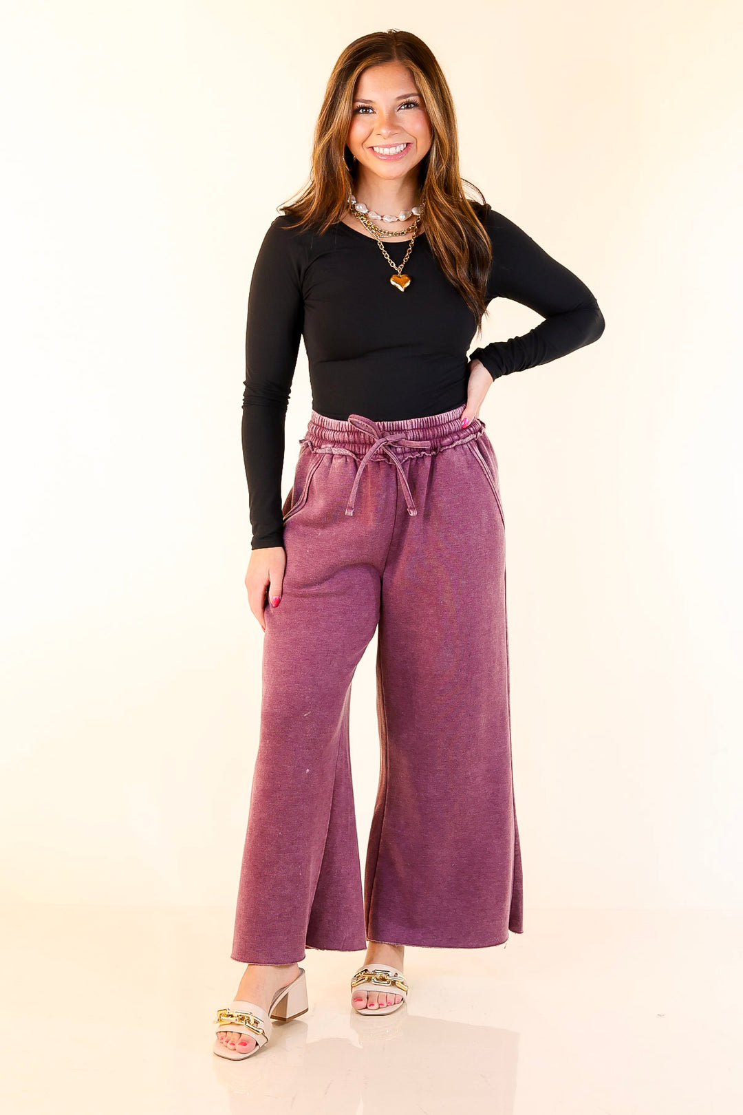 Cozy Girl Cropped Acid Washed Drawstring Pant in Maroon