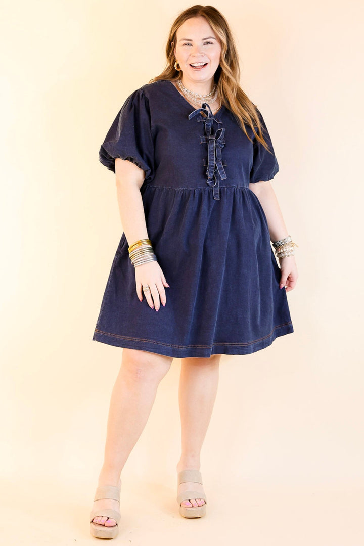 Timeless Trend Short Sleeve Denim Dress with Bows in Medium Wash