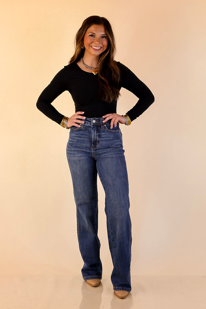 Judy Blue | Perfect Foundation Tummy Control Straight Leg Jean in Medium Wash