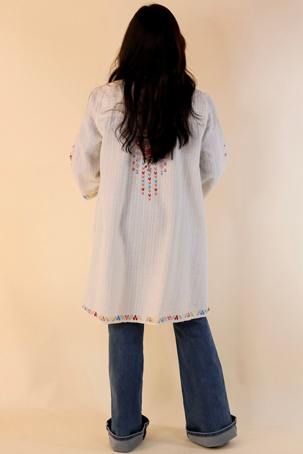 Enchanting Escapes Floral Embroidered 3/4 Sleeve Kimono in Ivory