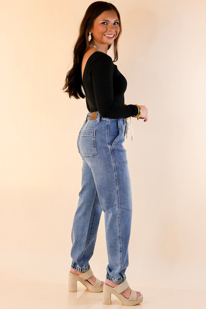 Judy Blue | Relaxed Revival Denim Jogger in Medium Wash