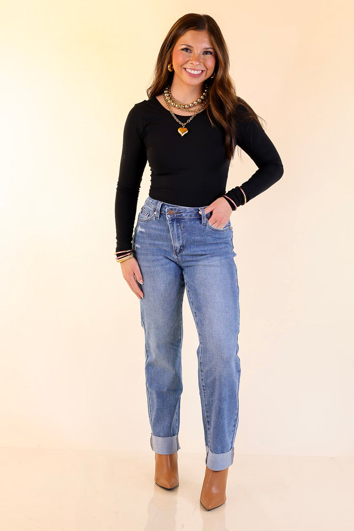 Judy Blue | The Cool Factor Single Cuff Boyfriend Denim Jeans in Medium Wash