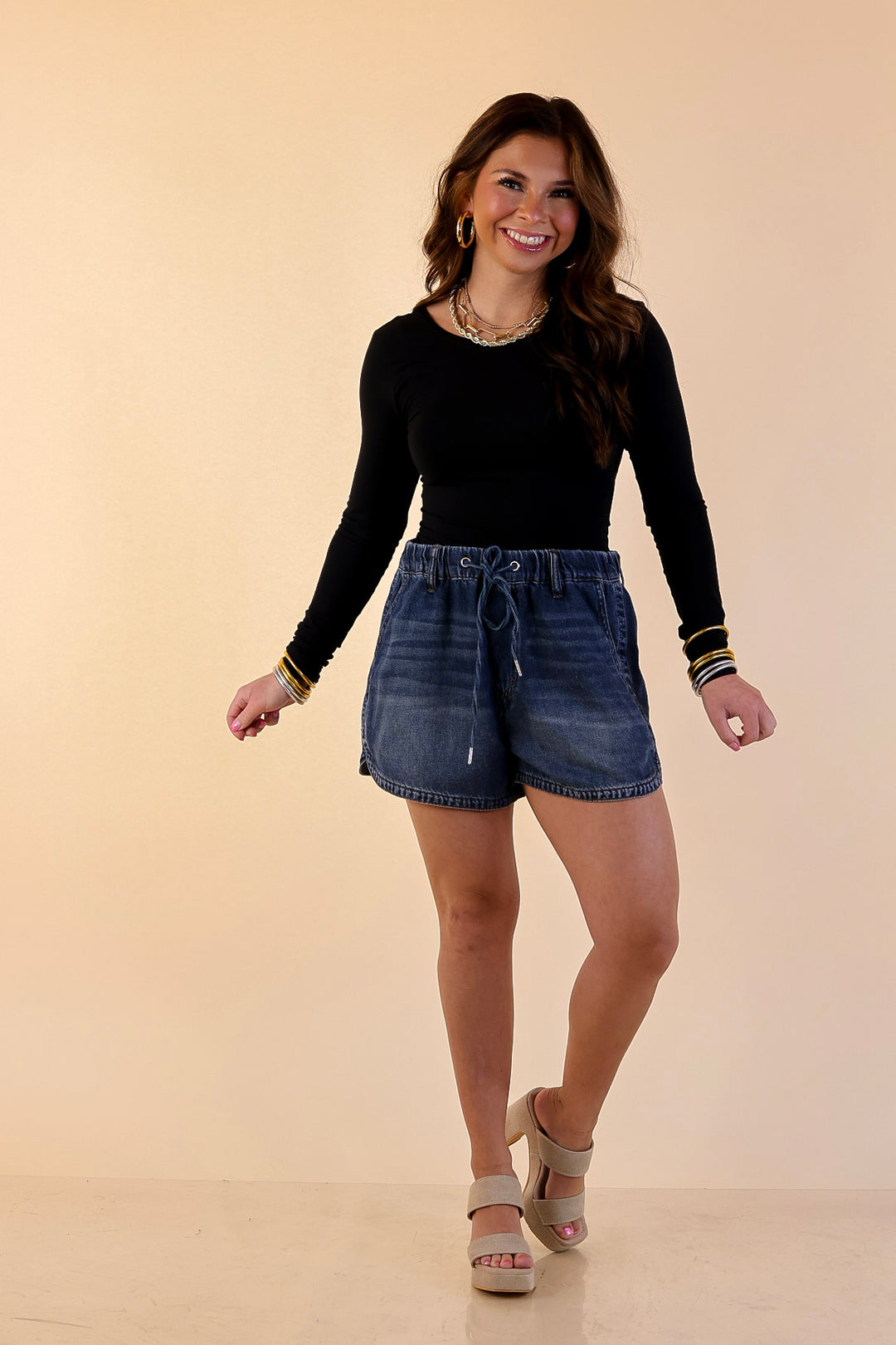 Judy Blue | Easy Living Featherweight Boxer Drawstring Denim Shorts in Dark Wash