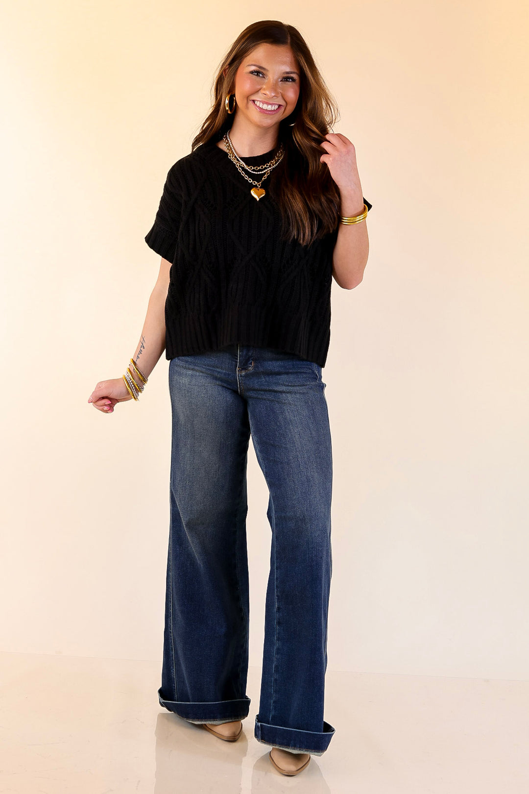 Knit to Last Cable Knit Short Sleeve Sweater Top in Black