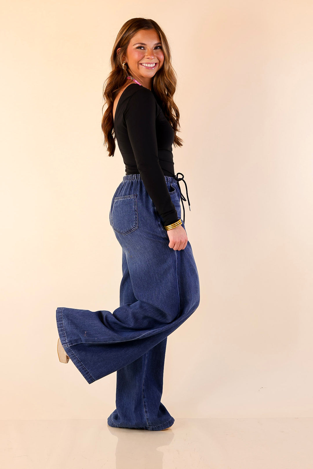 Judy Blue | Easy Like That Wide Leg Palazzo Featherweight Elastic Waistband Jeans in Dark Wash