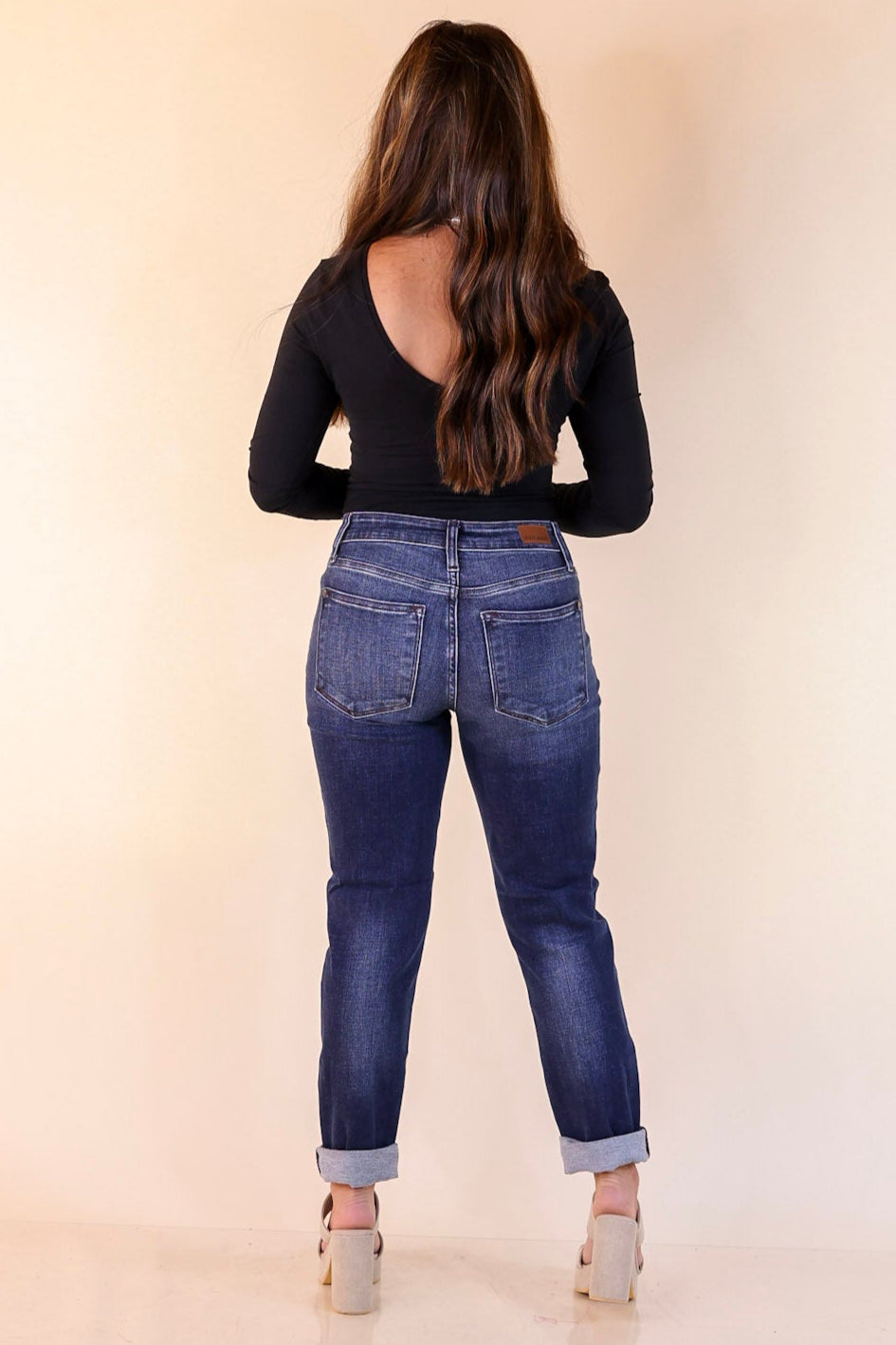 Judy Blue | On a Roll Cuffed Slim Fit Boyfriend Jeans in Dark Wash