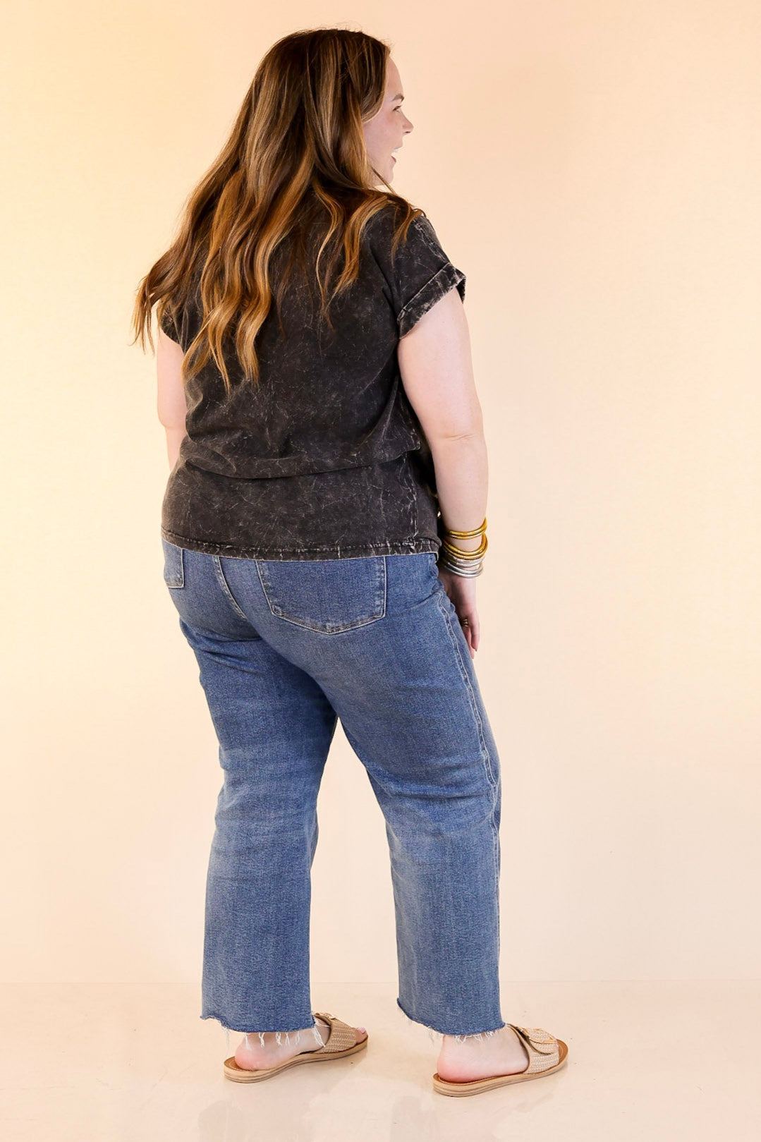 Chic Made Easy Short Sleeve Shirt in Ash Black