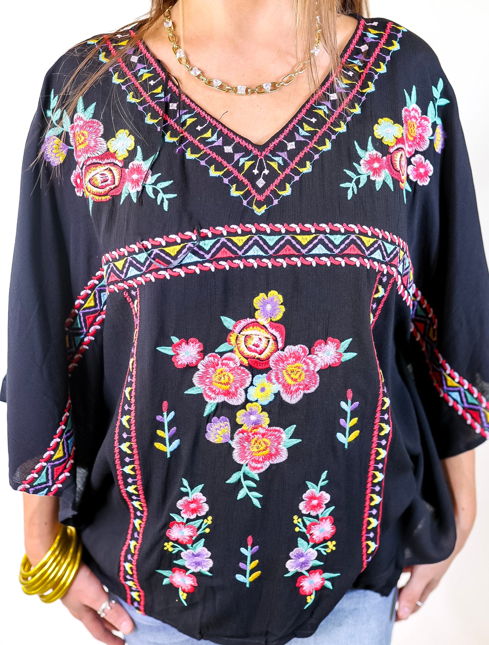 Beautiful Borders Half Sleeve V Neck Floral Embroidered Top in Black