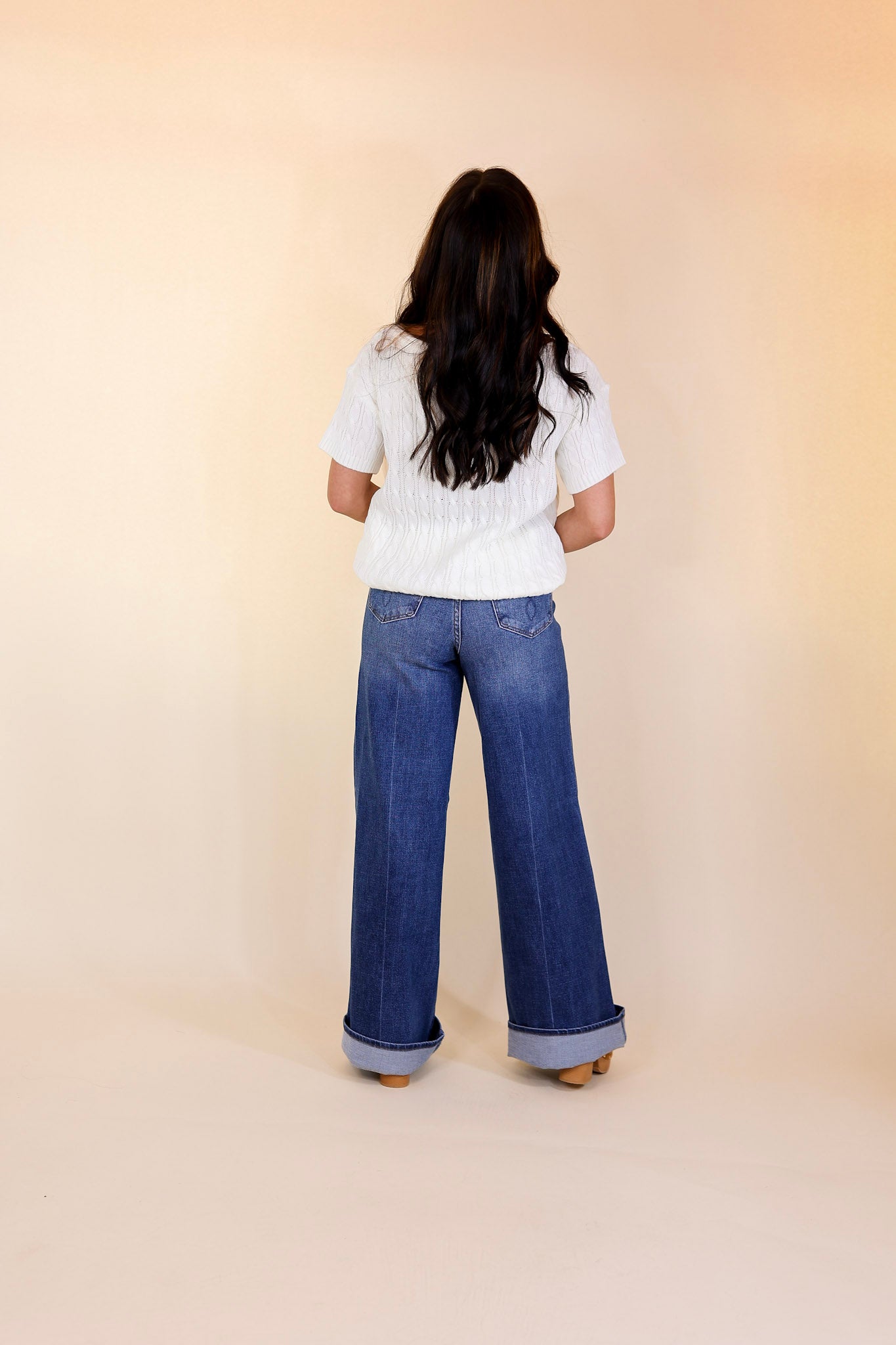 Day Date Short Sleeve Sweater with Scoop Neckline in Ivory