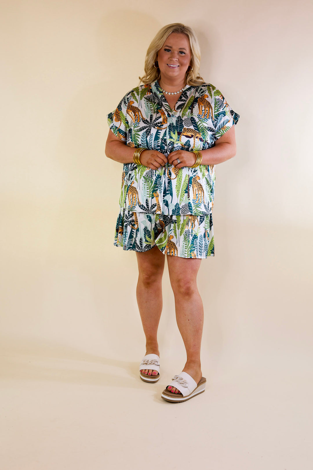 Center of Attention Jungle Print Short in White