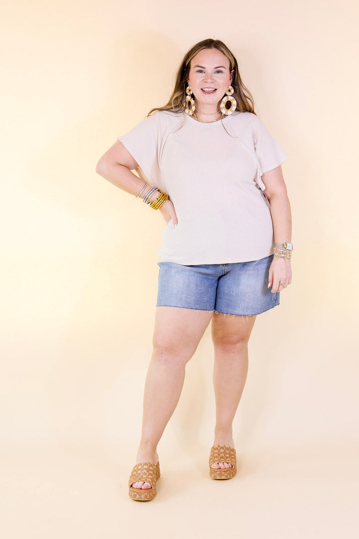 Last Chance Size 1XL | Clever and Kind Ribbed Short Sleeve Top in Cream