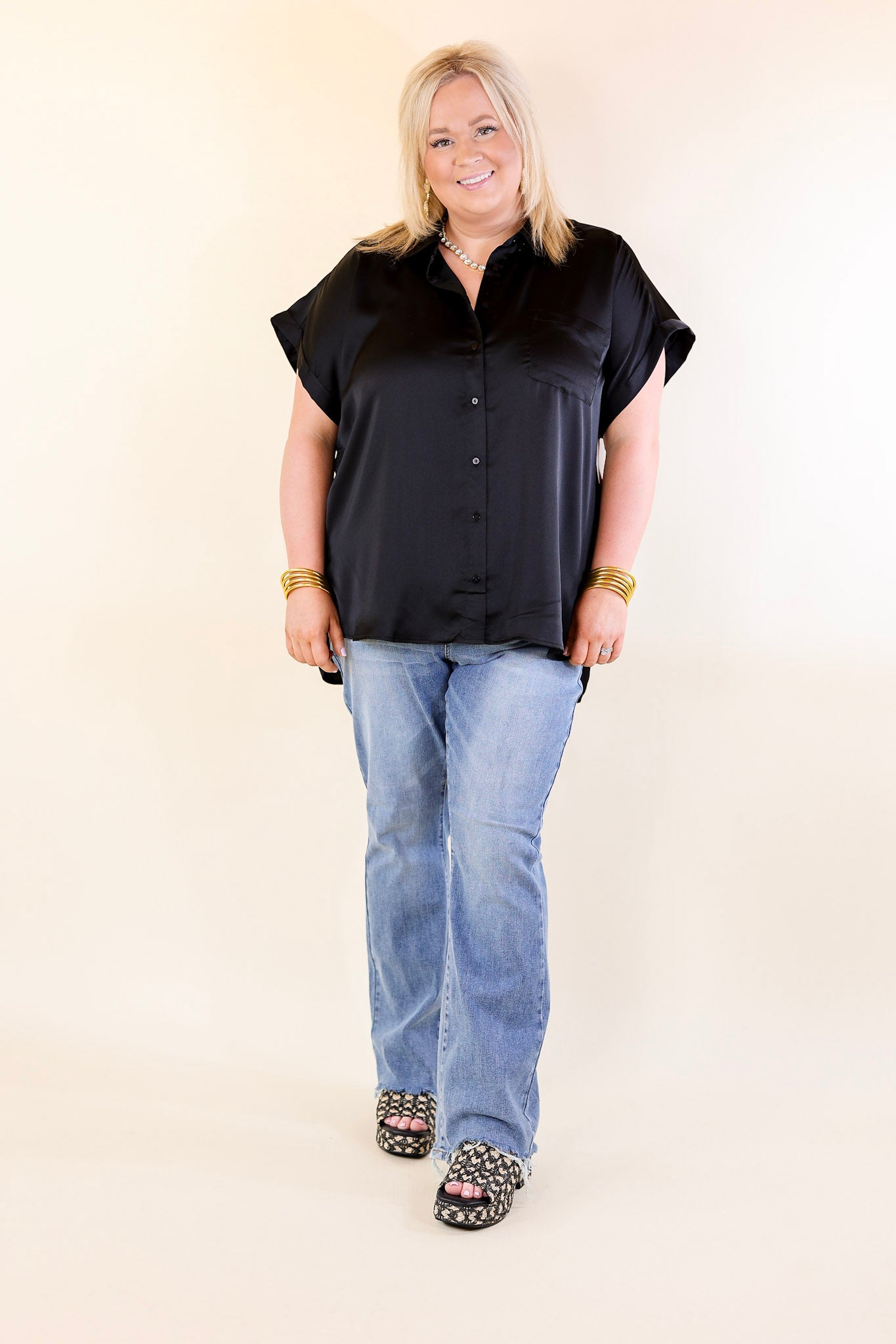 Judy Blue | Accordingly Adorable Double Button Bootcut Jeans with Raw Hem in Light Wash