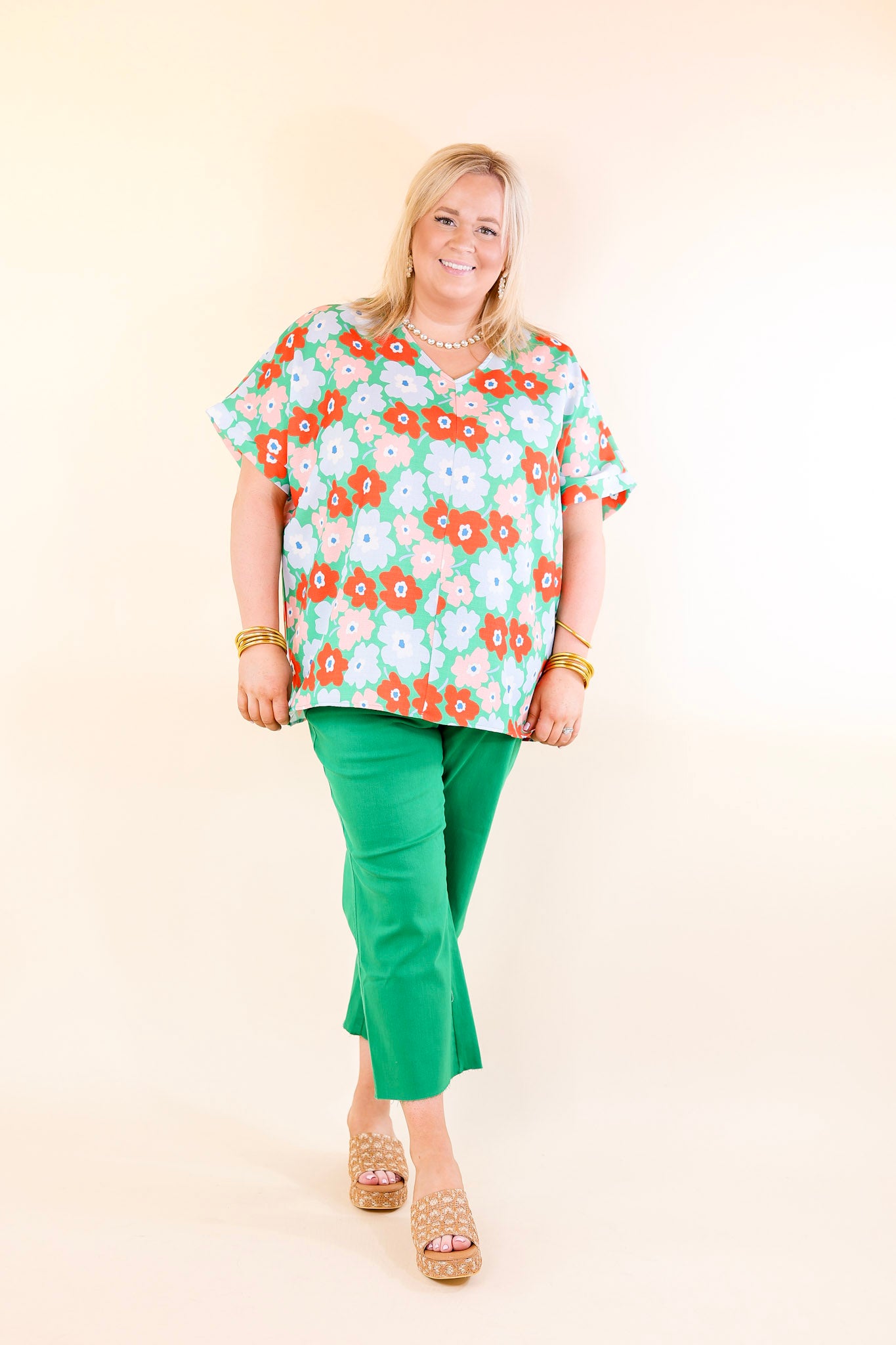 Sunny Refresh Floral V Neck Top in Green Mix