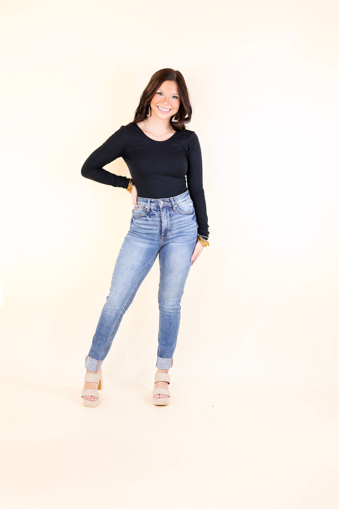 Judy Blue | Fresh Breeze High Waisted Skinny Jean with Vintage Shield Pockets in Medium Wash