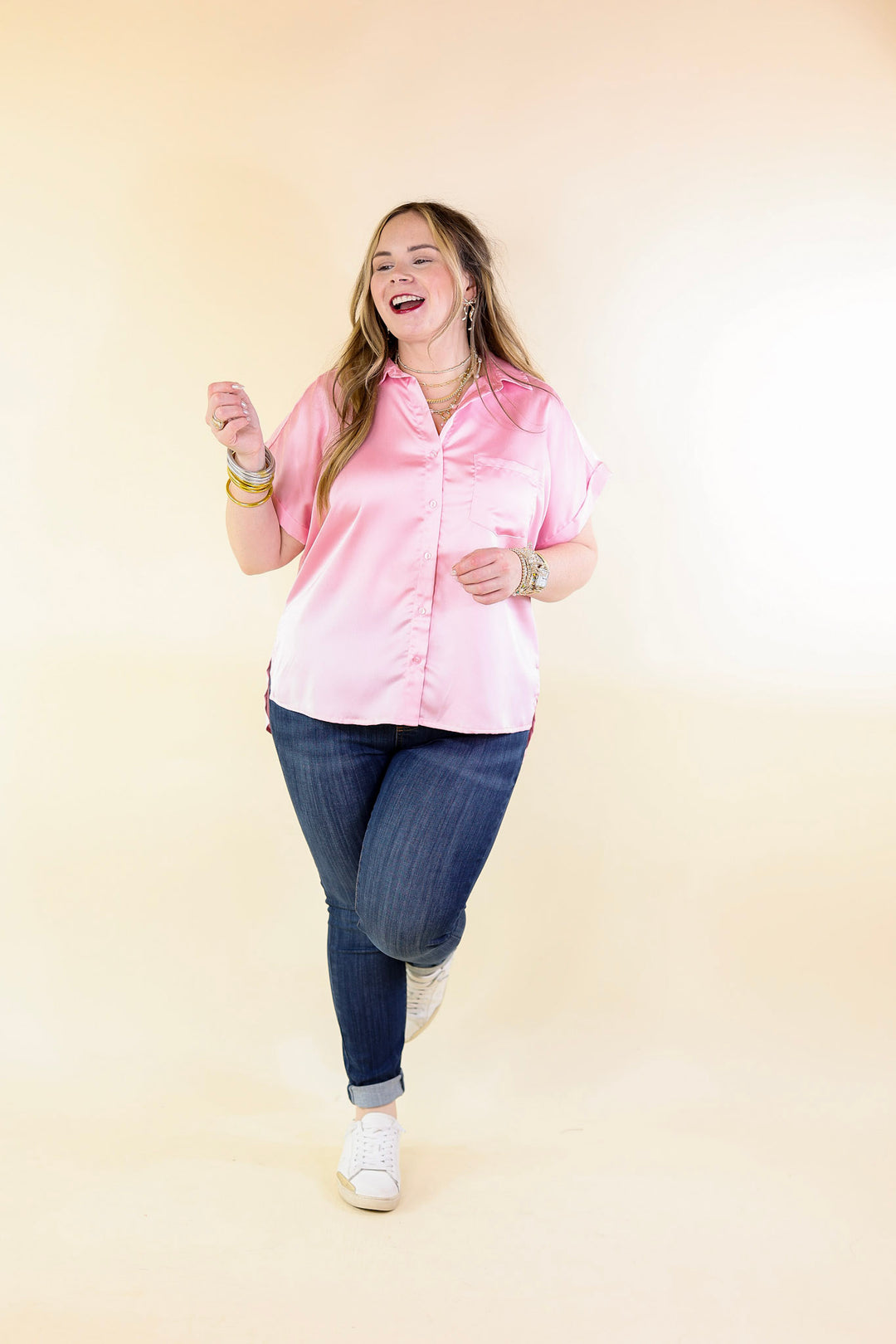 Last Chance Size XL | Free To Be Fab Button Up Short Sleeve Top in Light Pink