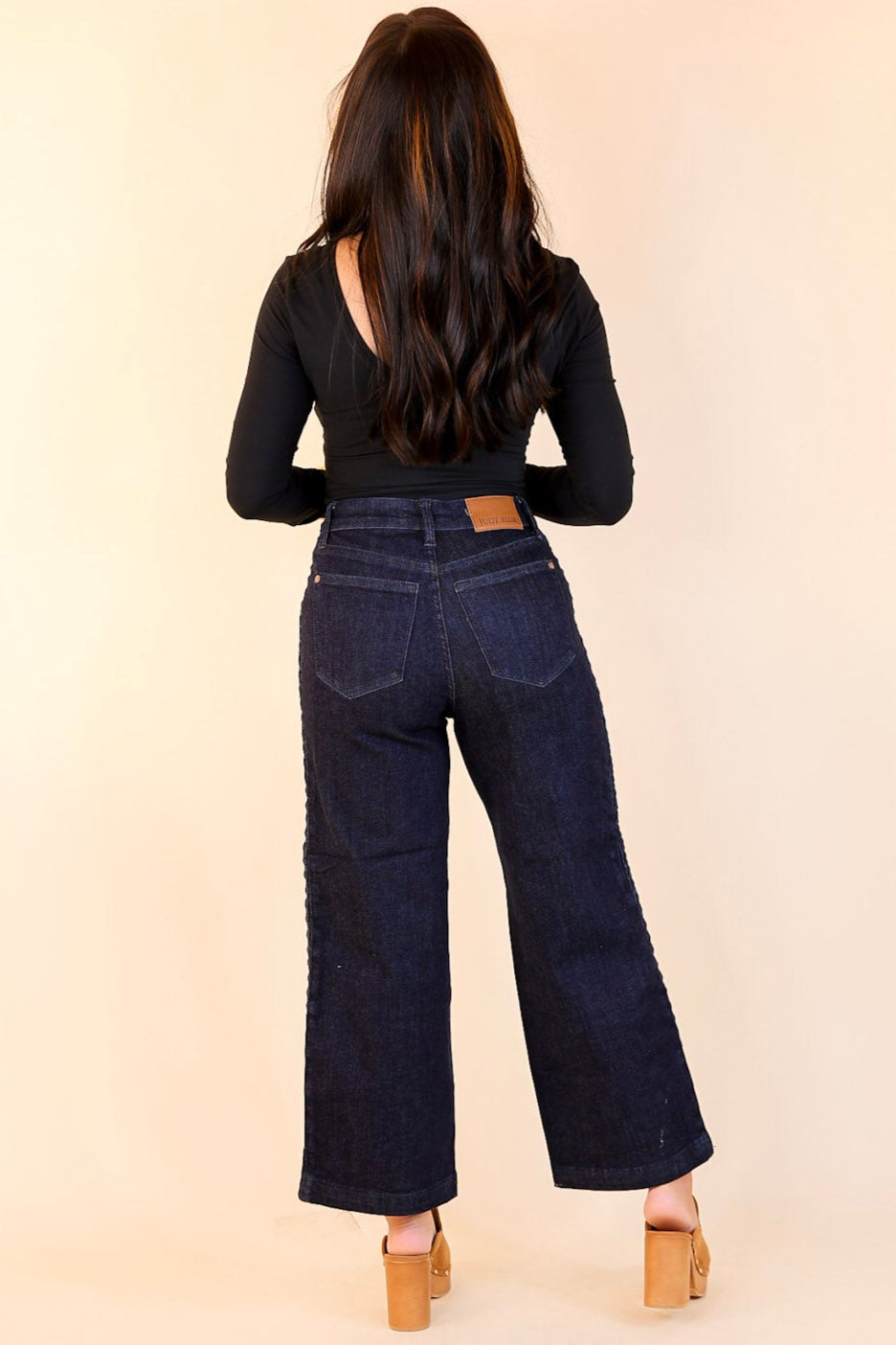 Judy Blue | Everyday Elegance High Waisted Wide Leg Cropped Jean with Side  Seam Braid in Dark Rinse Wash - 0