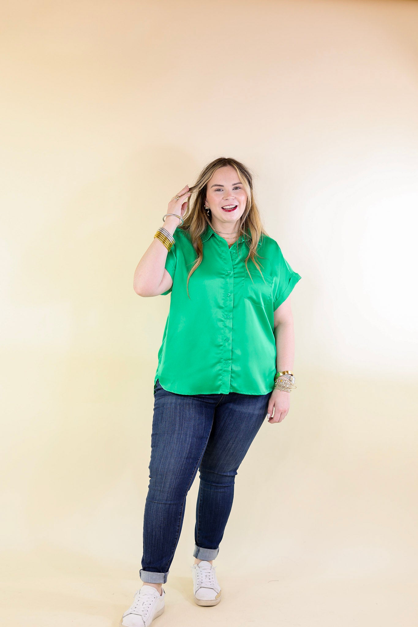 Free To Be Fab Button Up Short Sleeve Top in Green