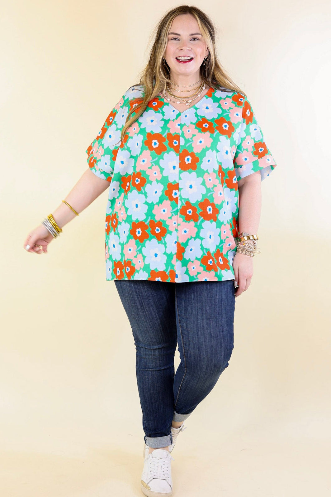 Sunny Refresh Floral V Neck Top in Green Mix