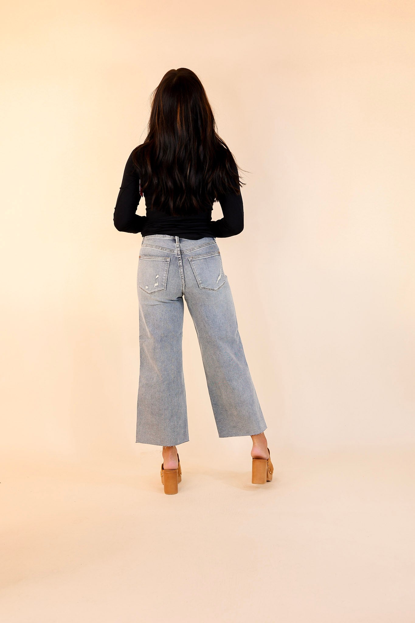 Judy Blue | Casual Confidence Mid Rise Tummy Control Cropped Wide Leg Jean with Raw Hem in Light Wash