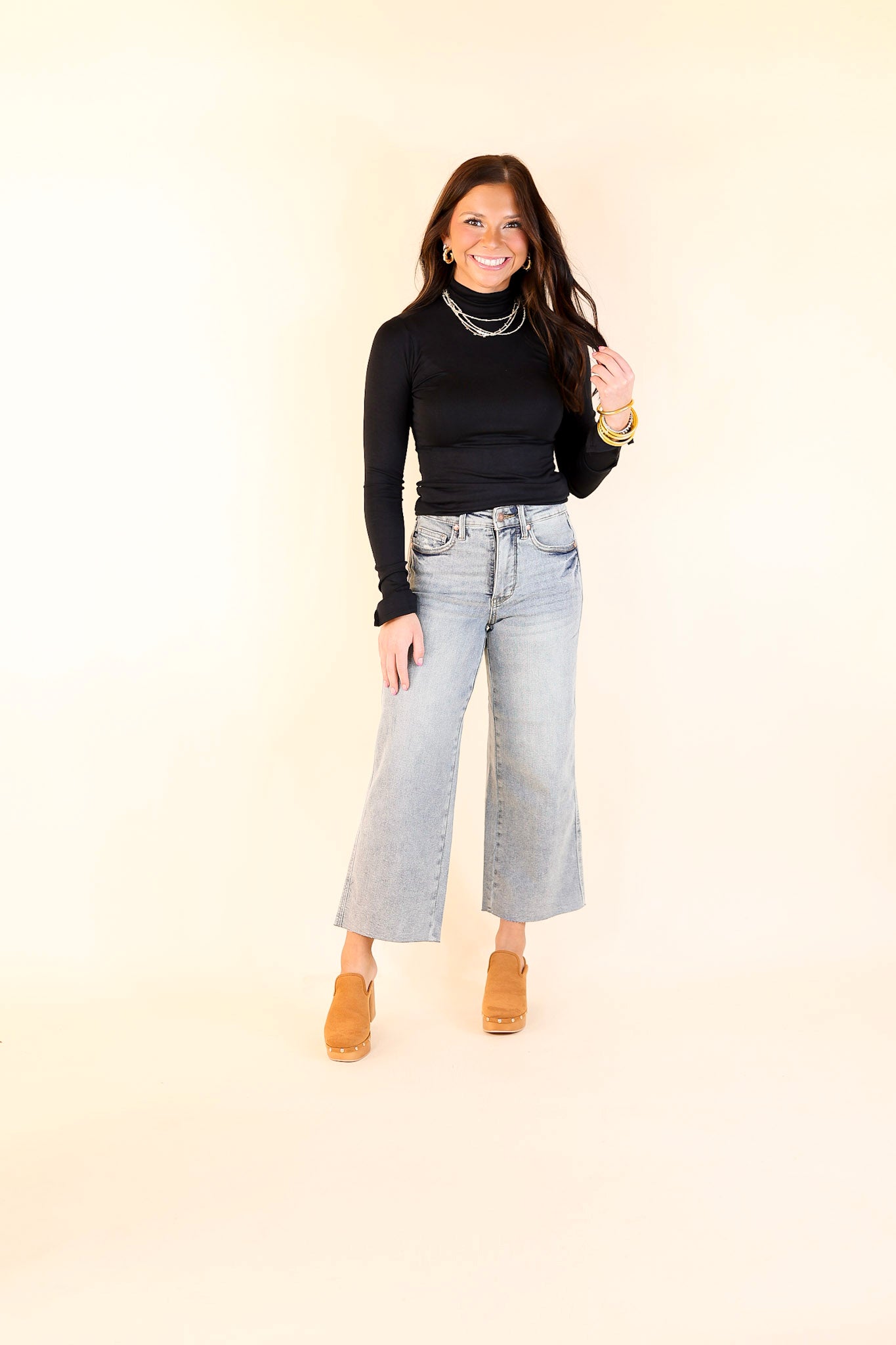 Judy Blue | Casual Confidence Mid Rise Tummy Control Cropped Wide Leg Jean with Raw Hem in Light Wash