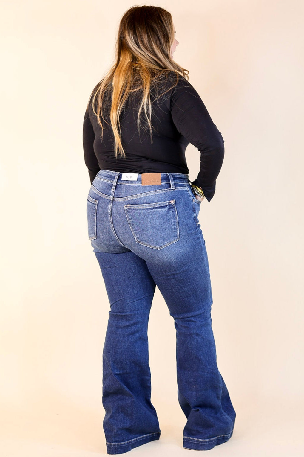 Judy Blue | On the Move Wide Hem Flare Jean in Medium Wash