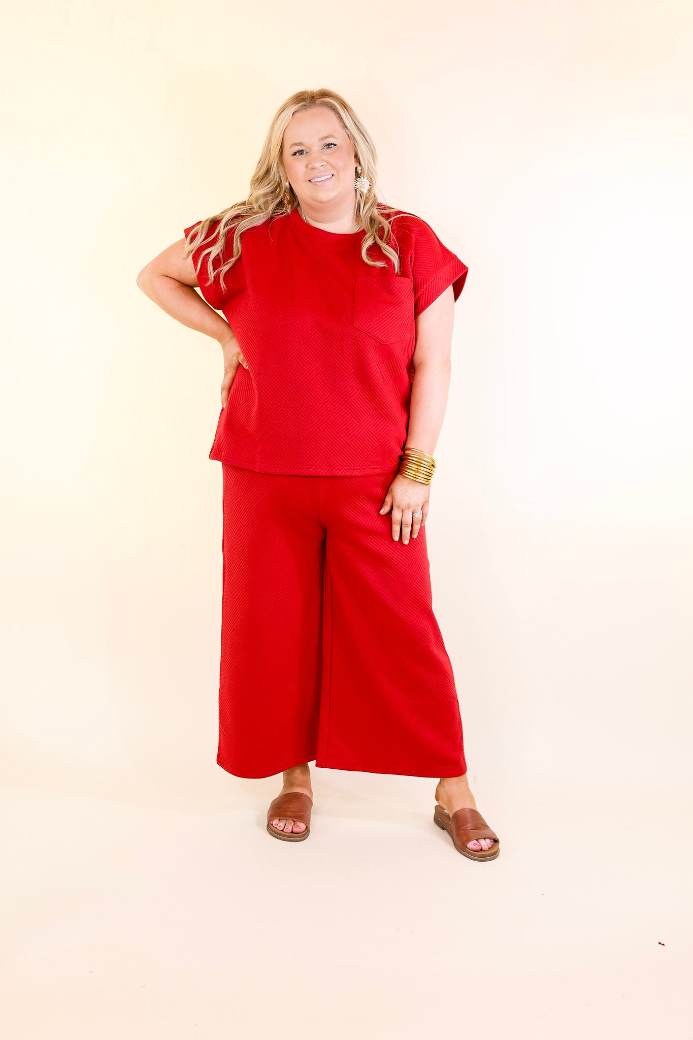 Glamour on the Go Textured Top with Pocket in Scarlet Red