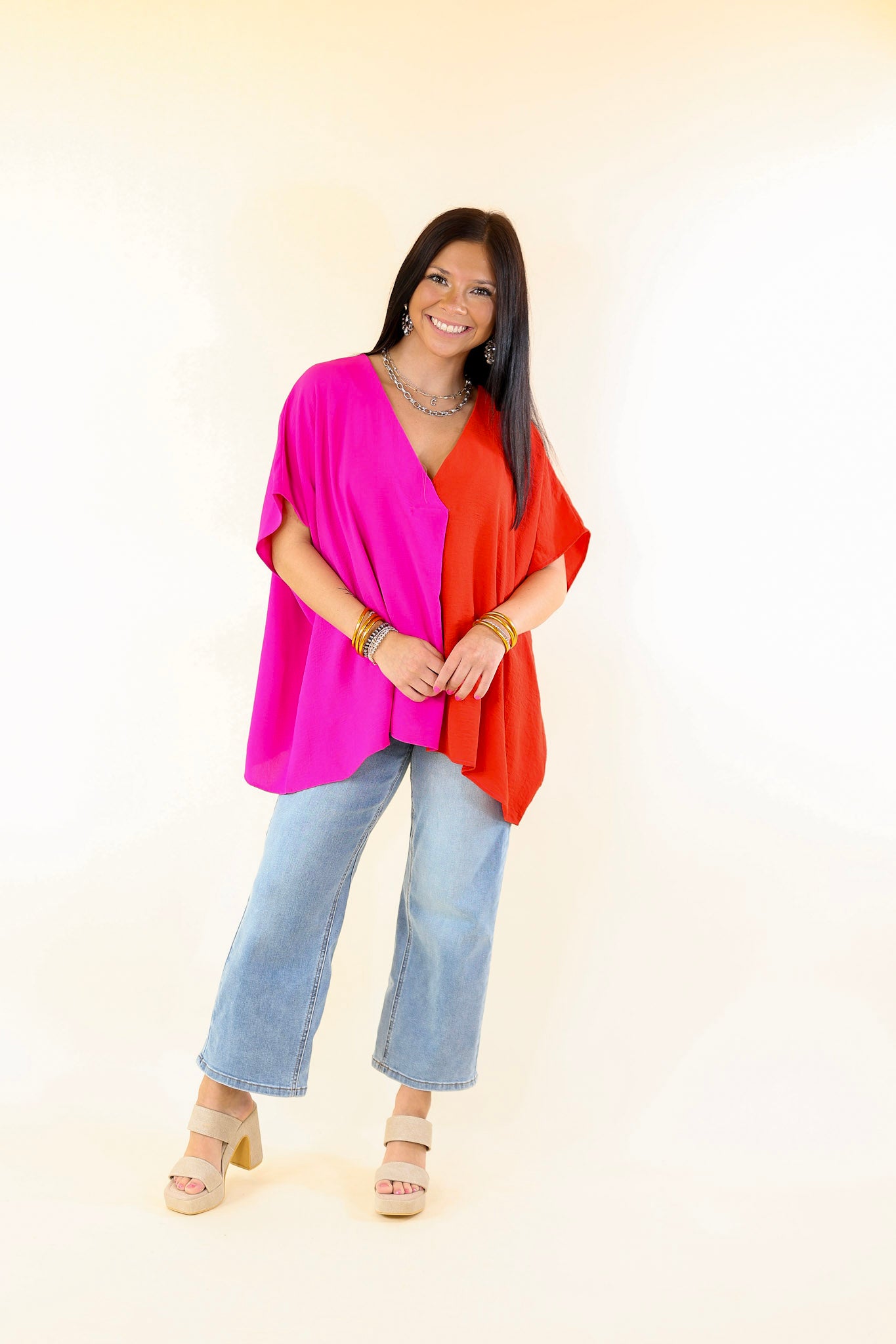 Weekend Out V Neck Placket Color Block Short Sleeve Top in Red and Pink