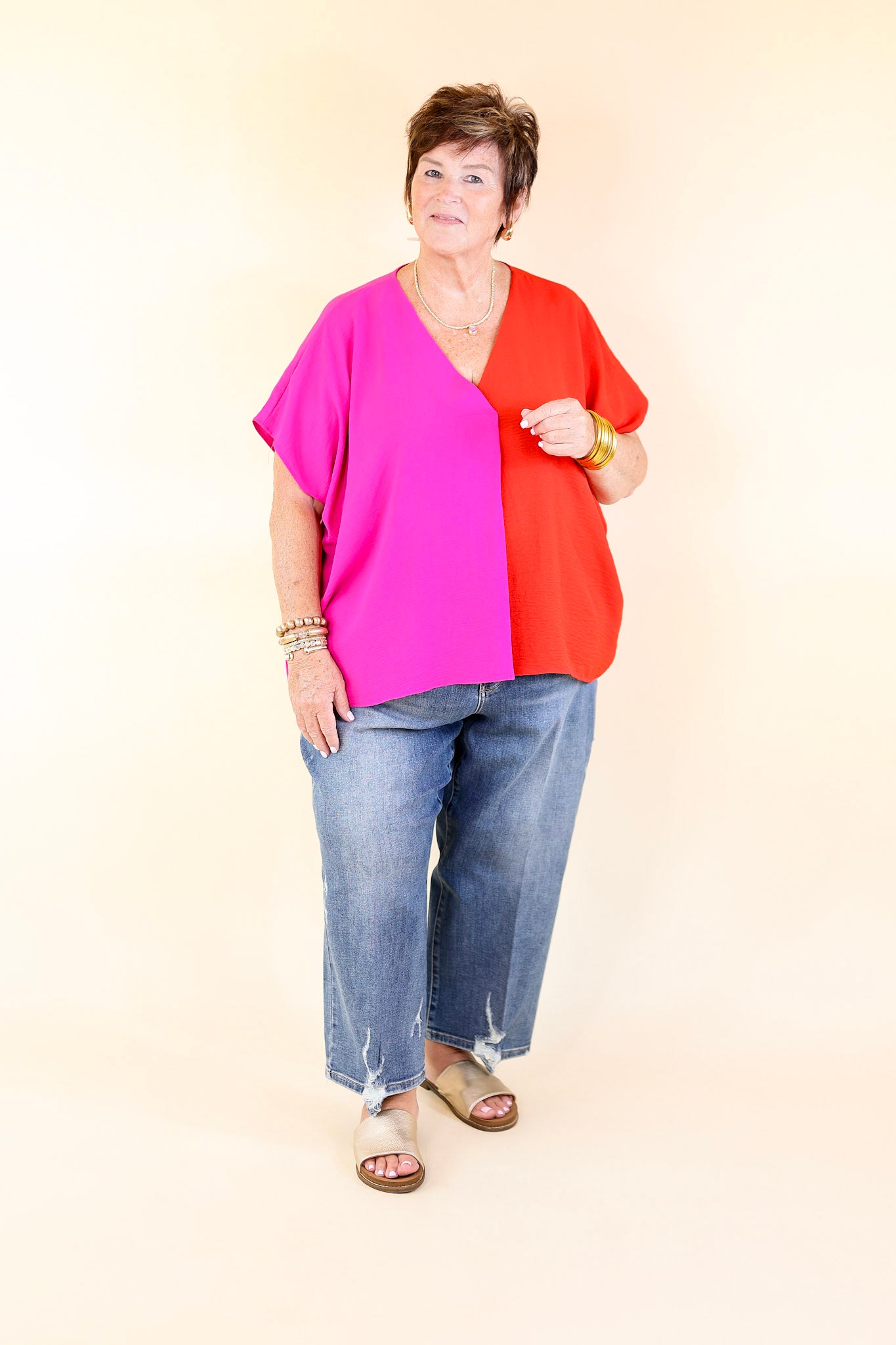 Weekend Out V Neck Placket Color Block Short Sleeve Top in Red and Pink