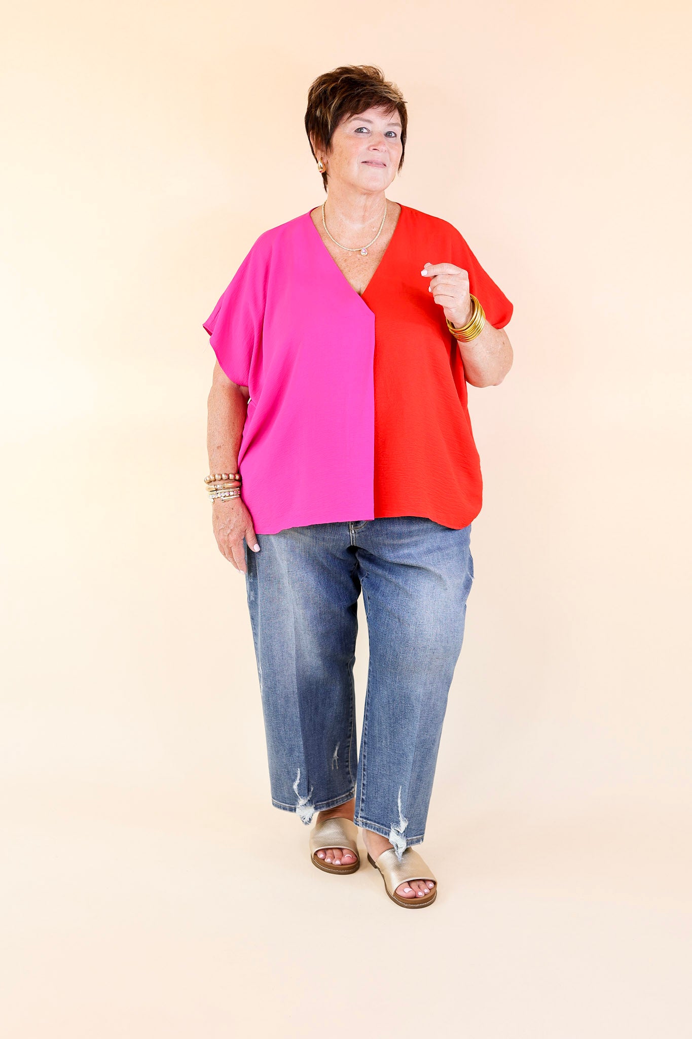 Weekend Out V Neck Placket Color Block Short Sleeve Top in Red and Pink