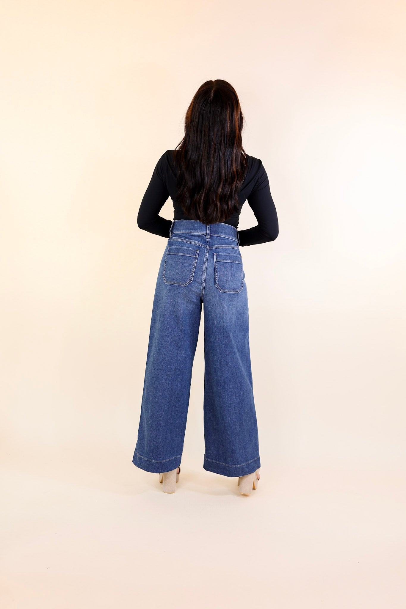 SPANX | EveryWear Cropped Wide Leg Denim Jeans with Patch Pockets