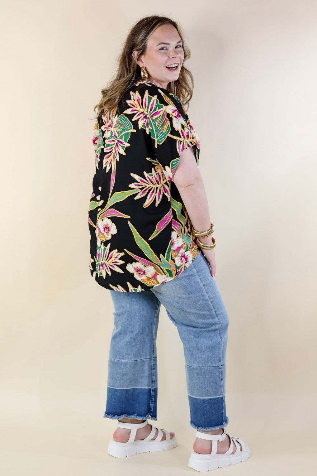 Island Oasis Tropical Floral Print Top in Black - Giddy Up Glamour Boutique