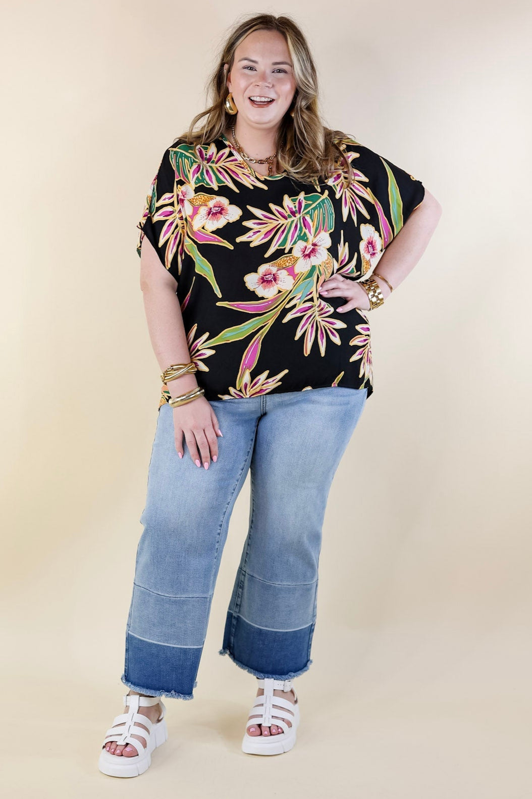 Island Oasis Tropical Floral Print Top in Black - Giddy Up Glamour Boutique
