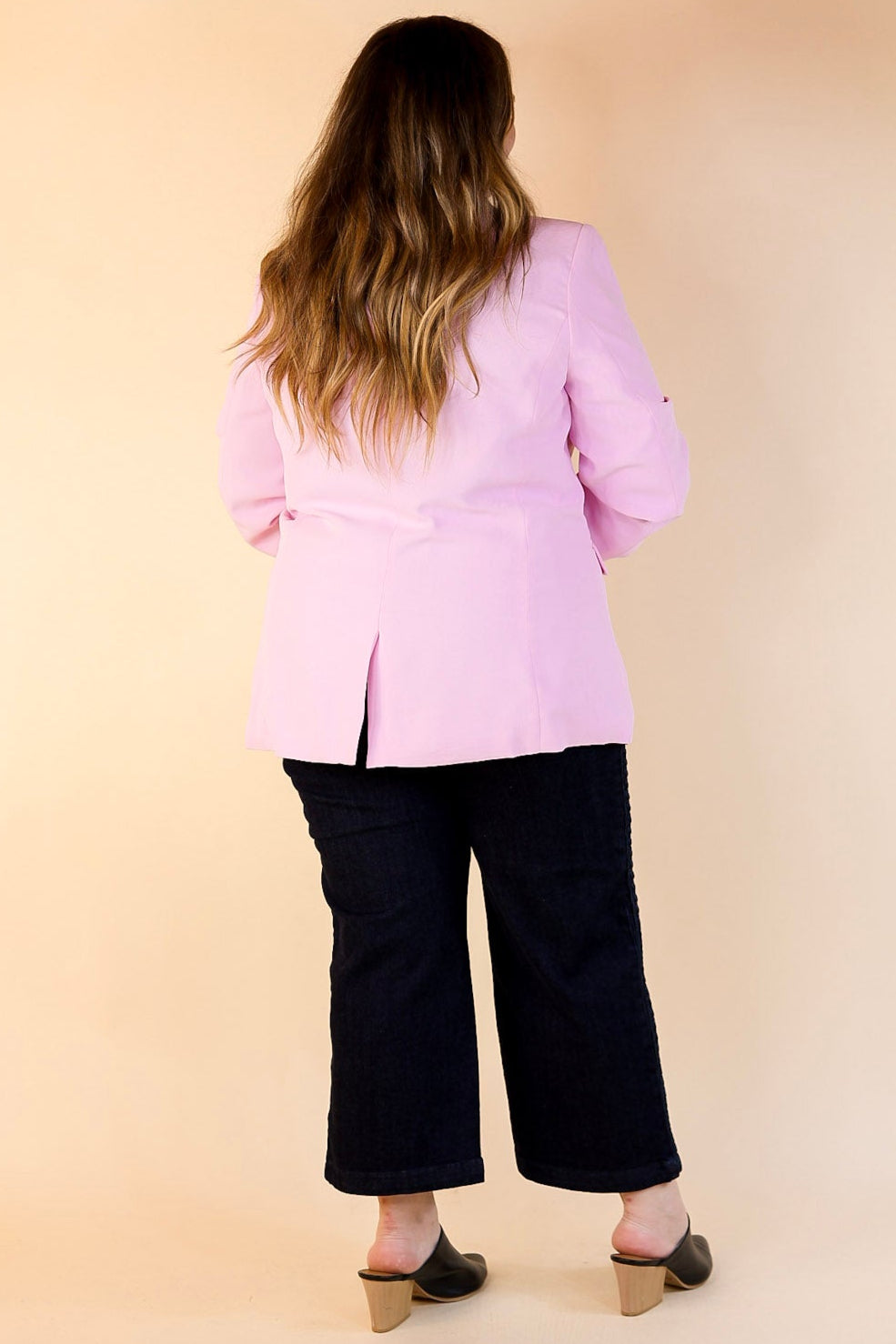 Winning Awards Long Sleeve Blazer in Light Pink