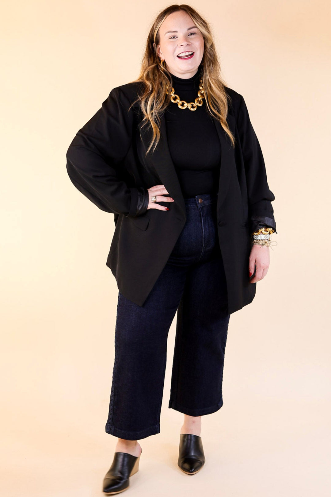 Winning Awards Long Sleeve Blazer in Black