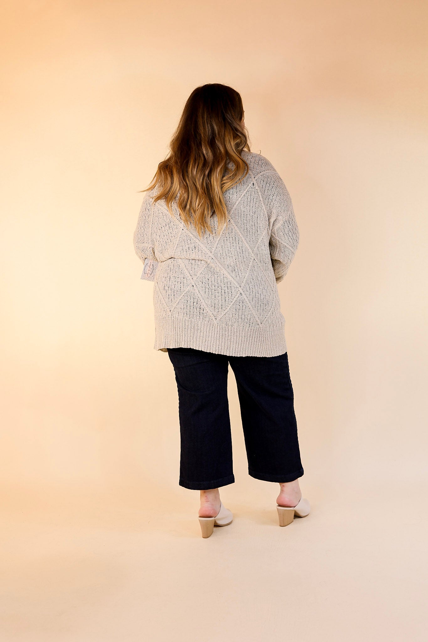 Fashionable Comfort Knit Cardigan with Pockets in Light Taupe