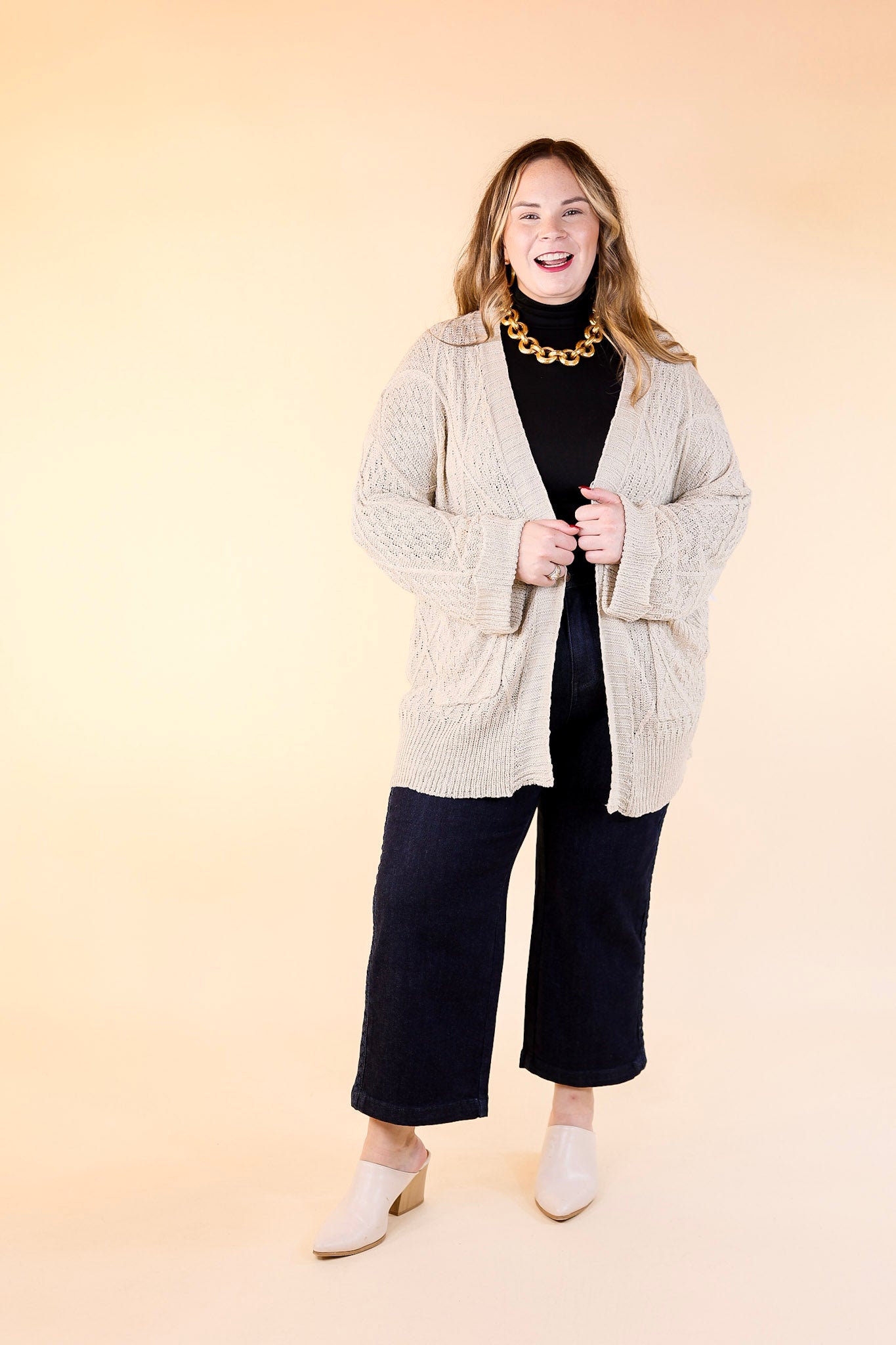 Fashionable Comfort Knit Cardigan with Pockets in Light Taupe