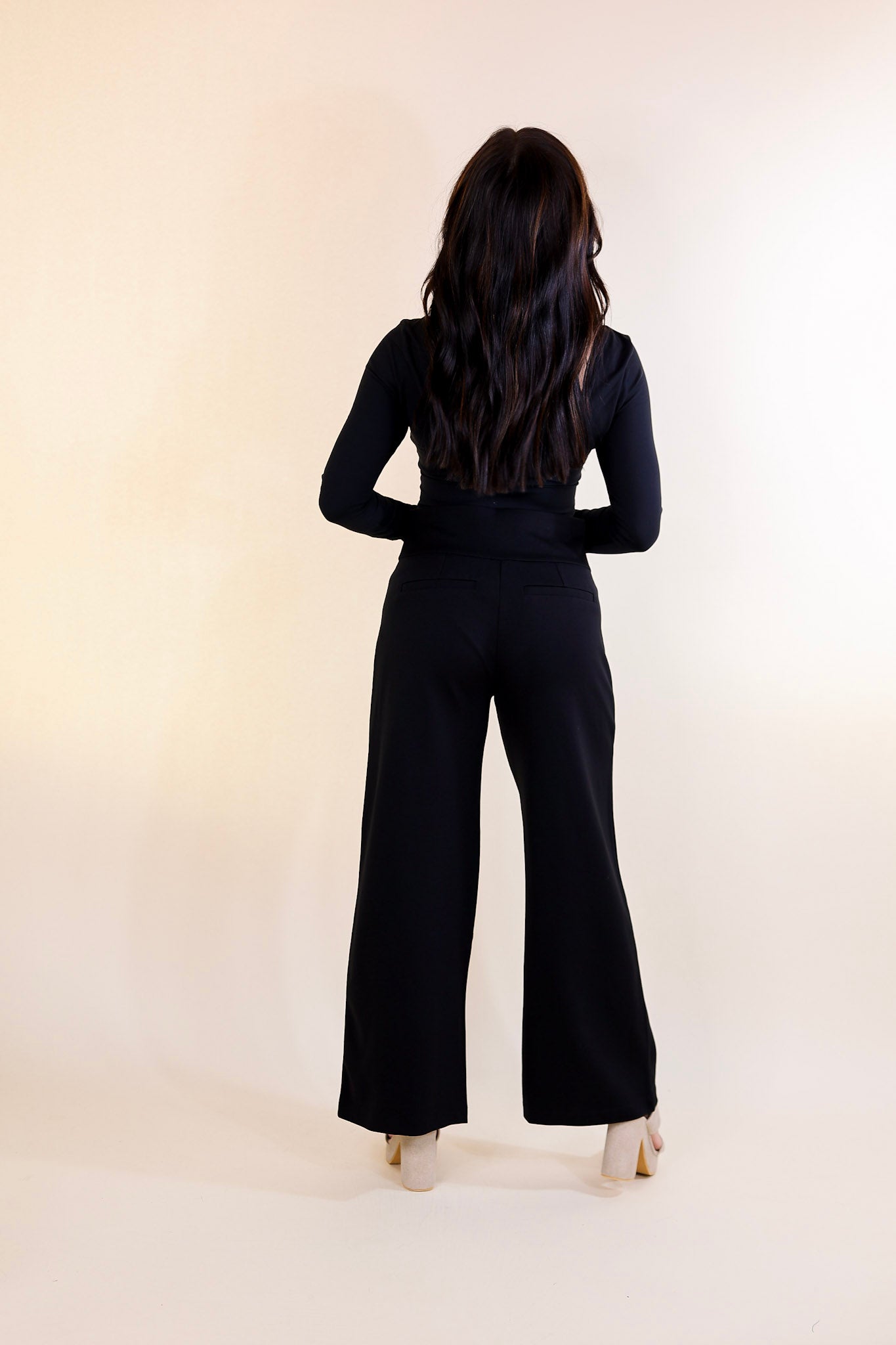 Confident Stride Cropped Wide Leg Pant in Black