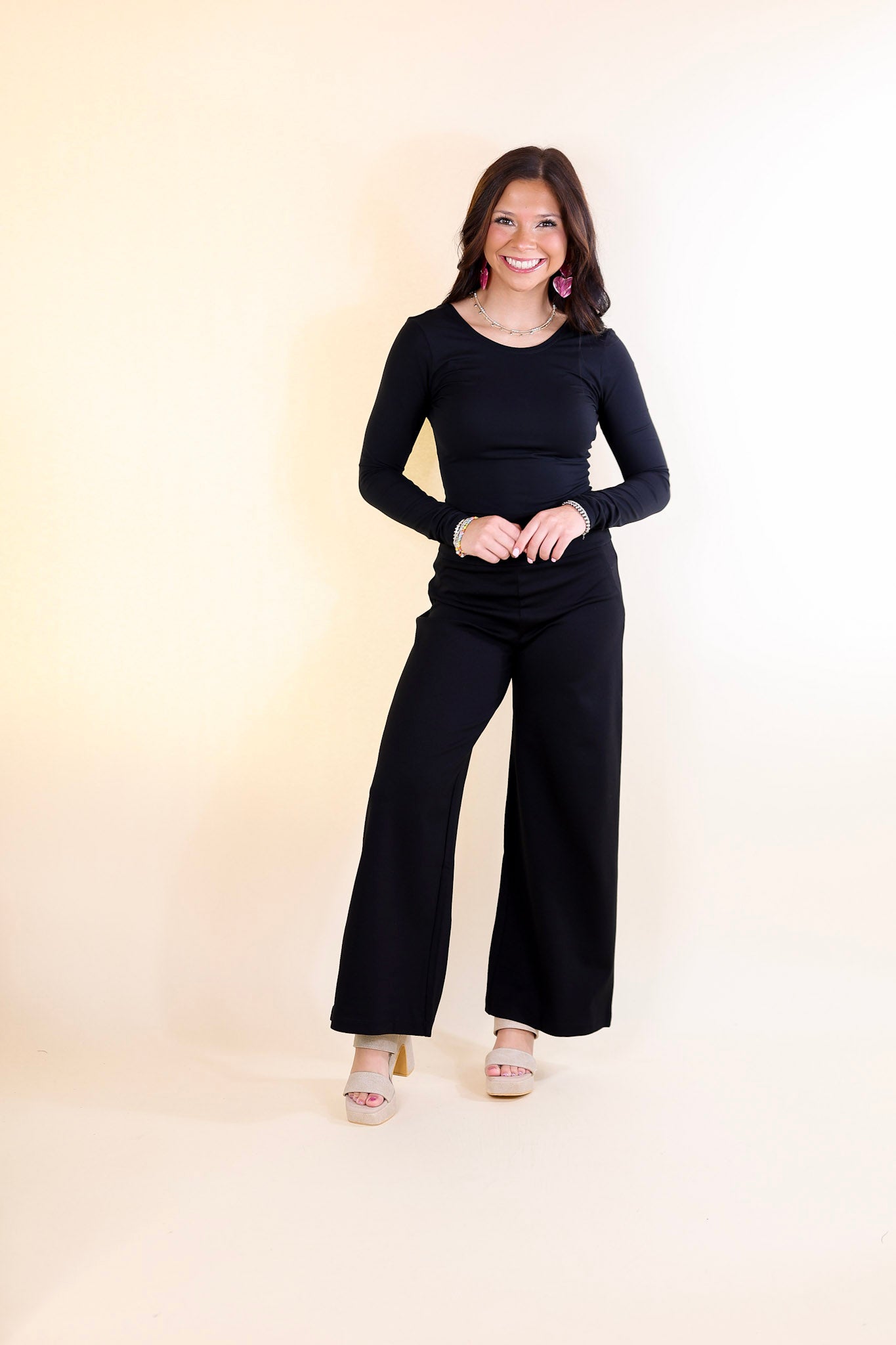 Confident Stride Cropped Wide Leg Pant in Black