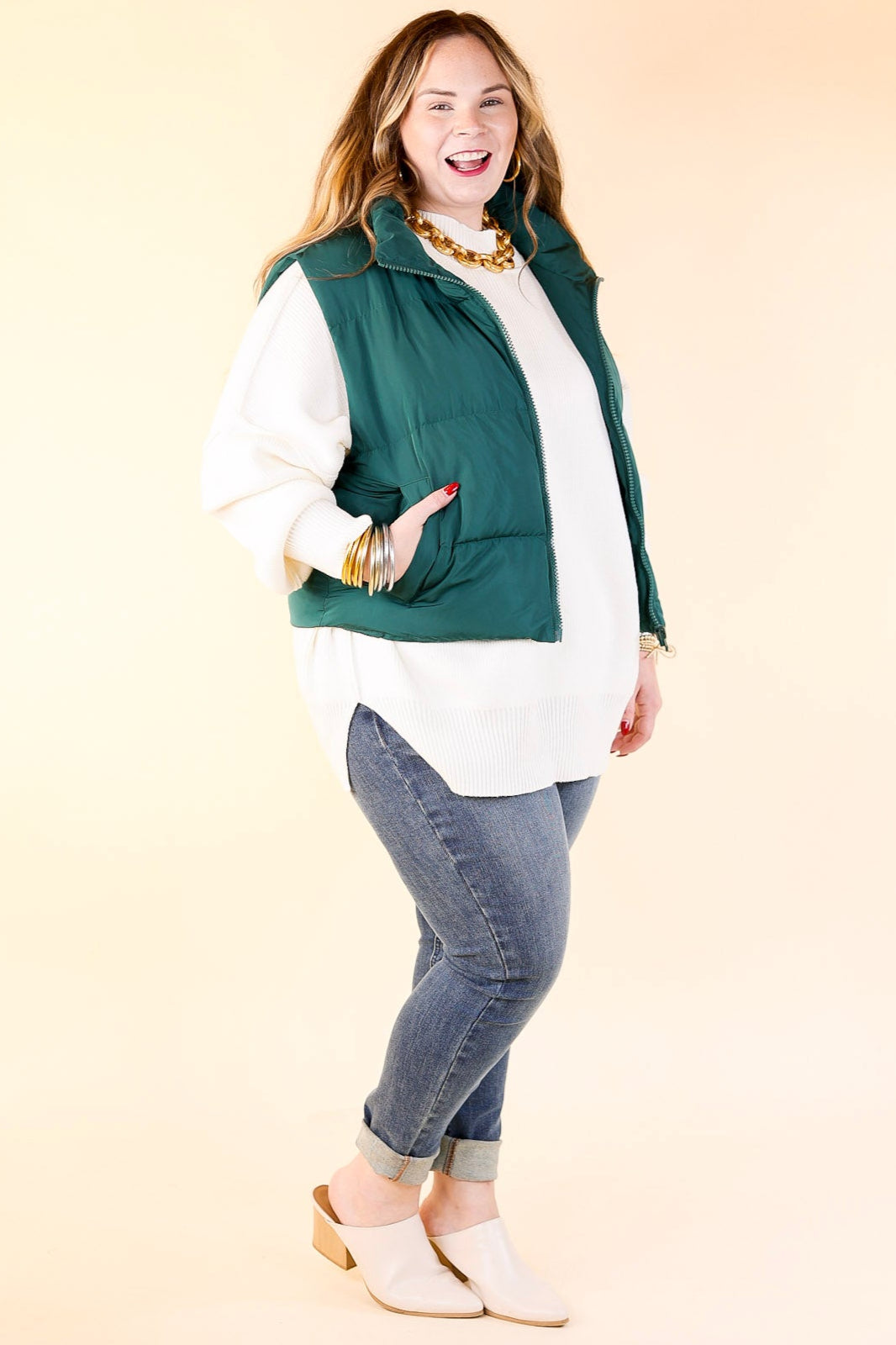 Whispering Pines Puffer Vest in Hunter Green